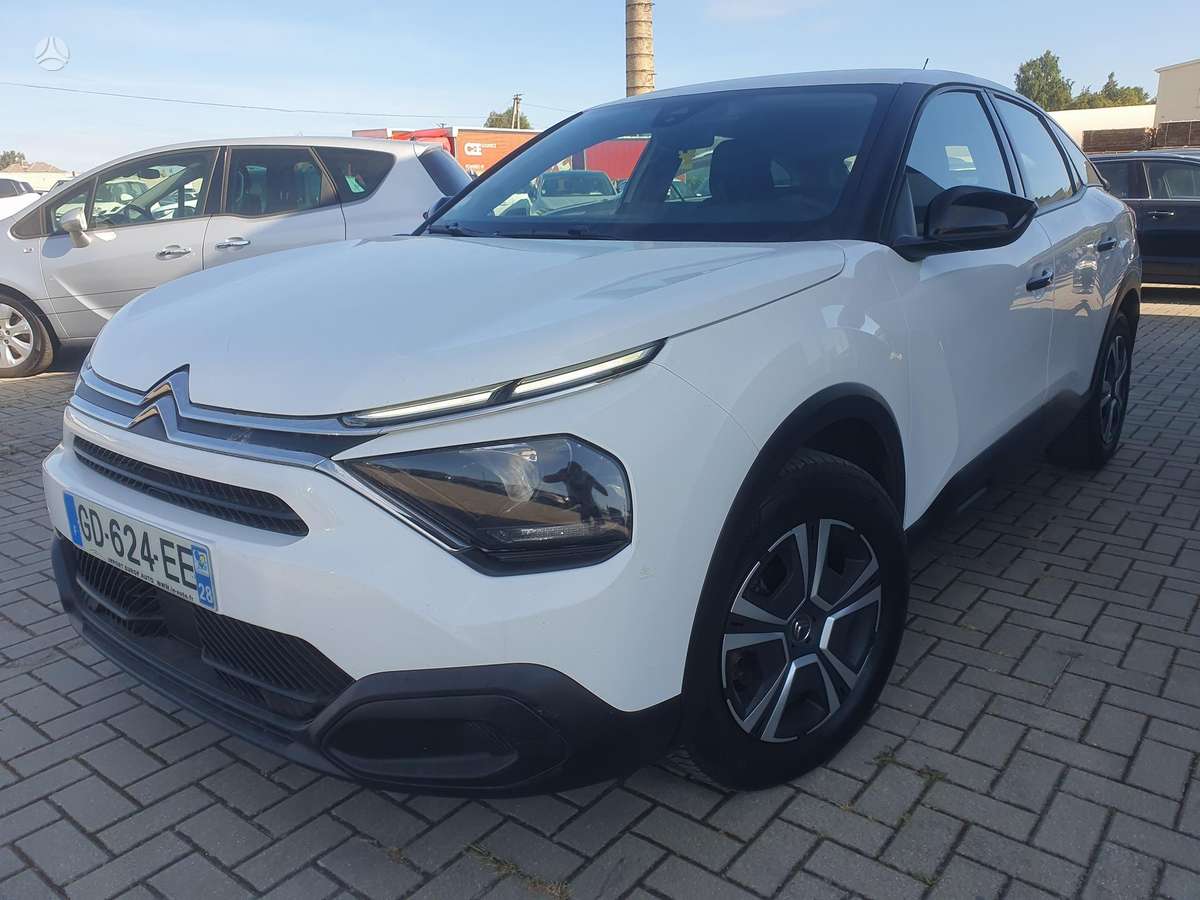 Citroen C4, 1.5 l., hatchback