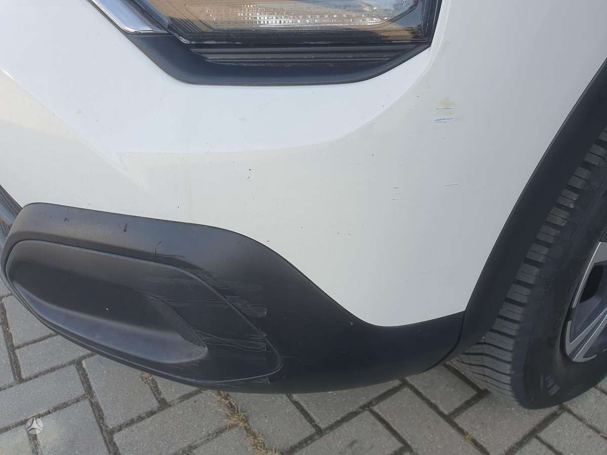 Citroen C4, 1.5 l., hatchback