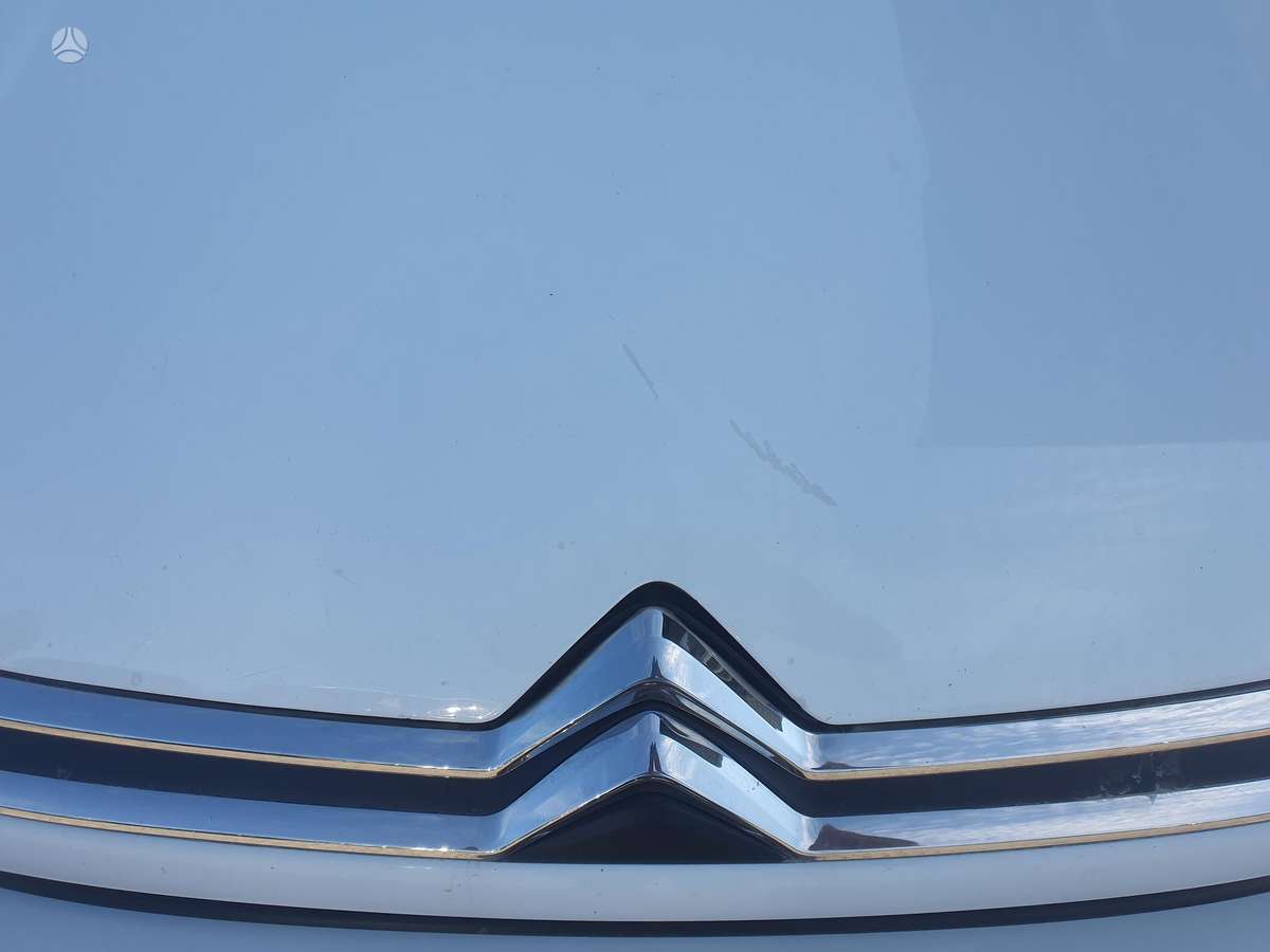 Citroen C4, 1.5 l., hatchback
