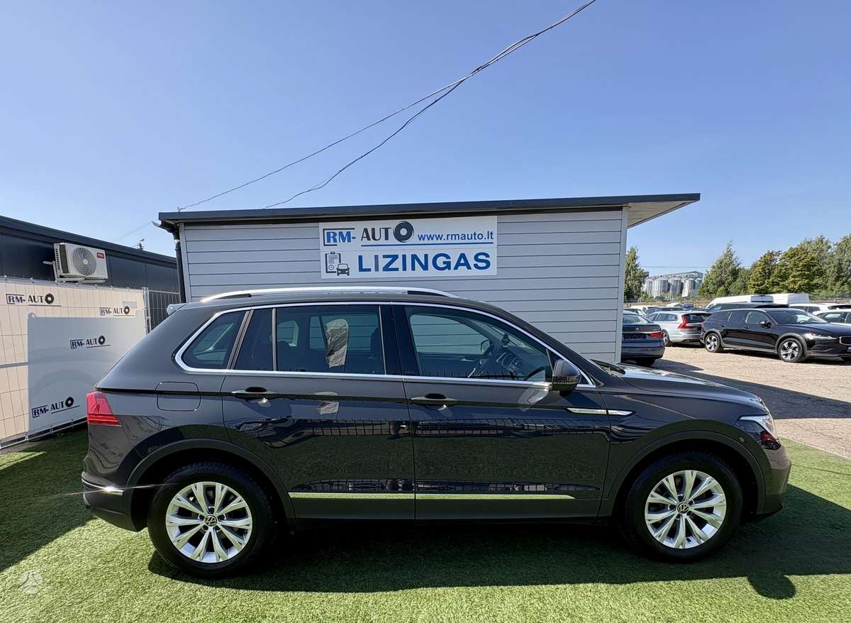 Volkswagen Tiguan - 4