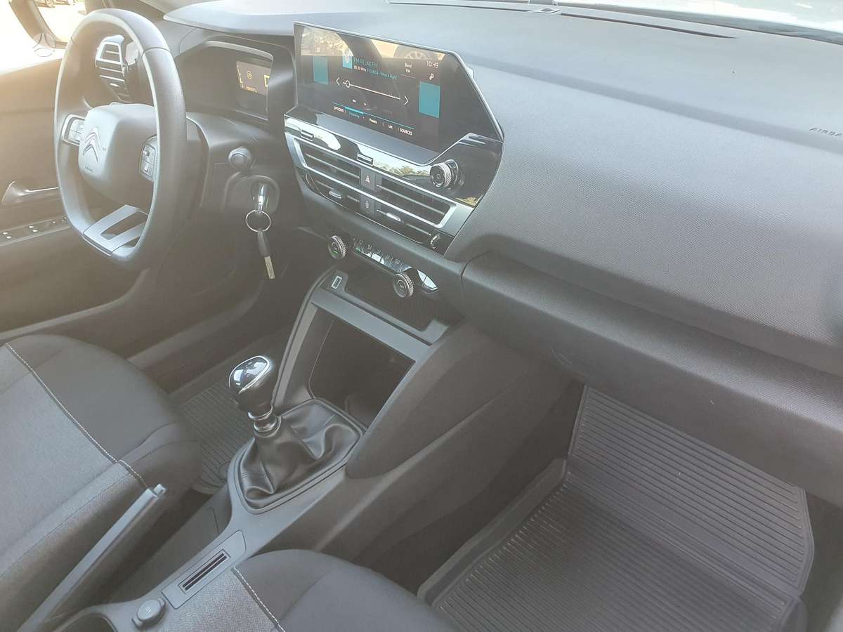 Citroen C4, 1.5 l., hatchback