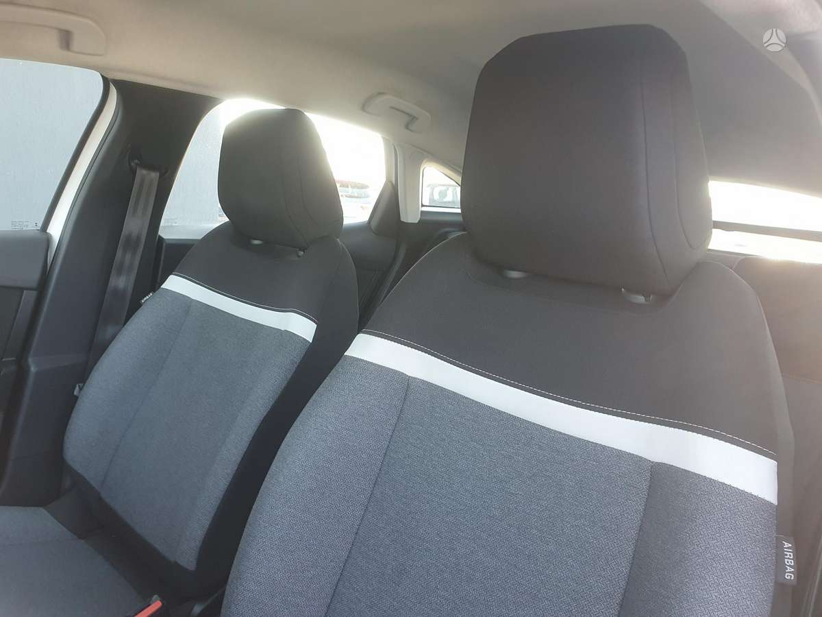Citroen C4, 1.5 l., hatchback