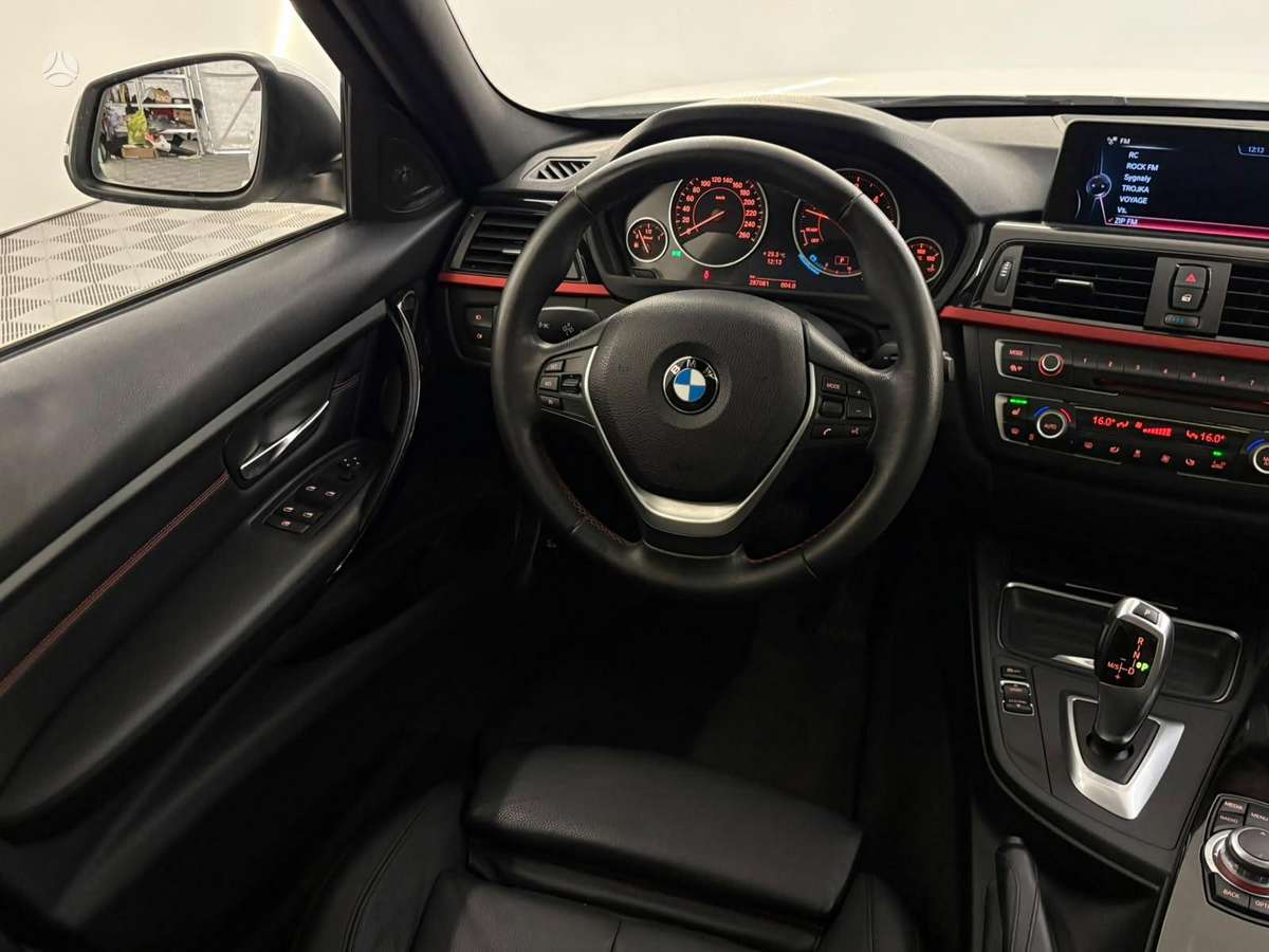 BMW 320, 2.0 l., wagon