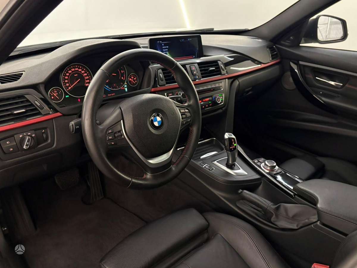 BMW 320, 2.0 l., wagon