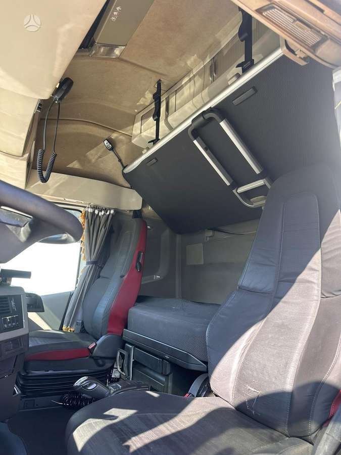 Volvo FH500, 6×2, XL, double sleeper