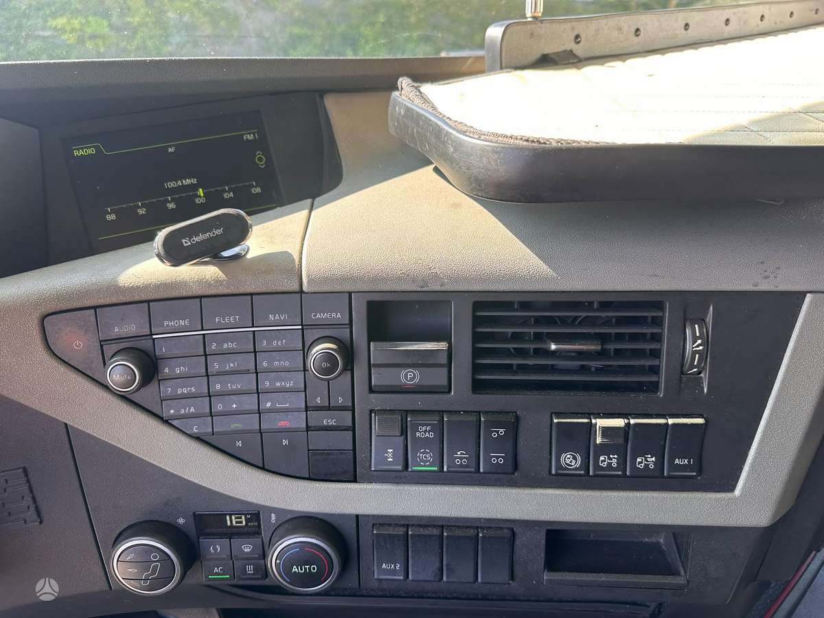 Volvo FH500, 6×2, XL, double sleeper