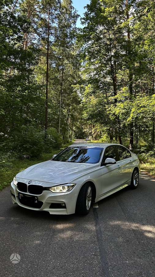 BMW 318, 2.0 l., Седан