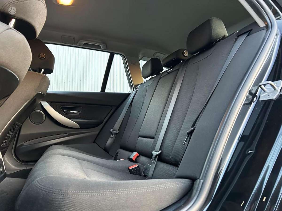 BMW 320, 2.0 l., universalas