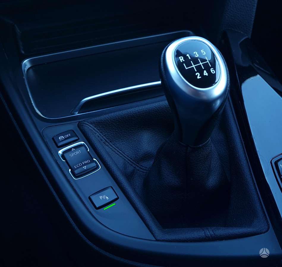BMW 320, 2.0 l., universalas