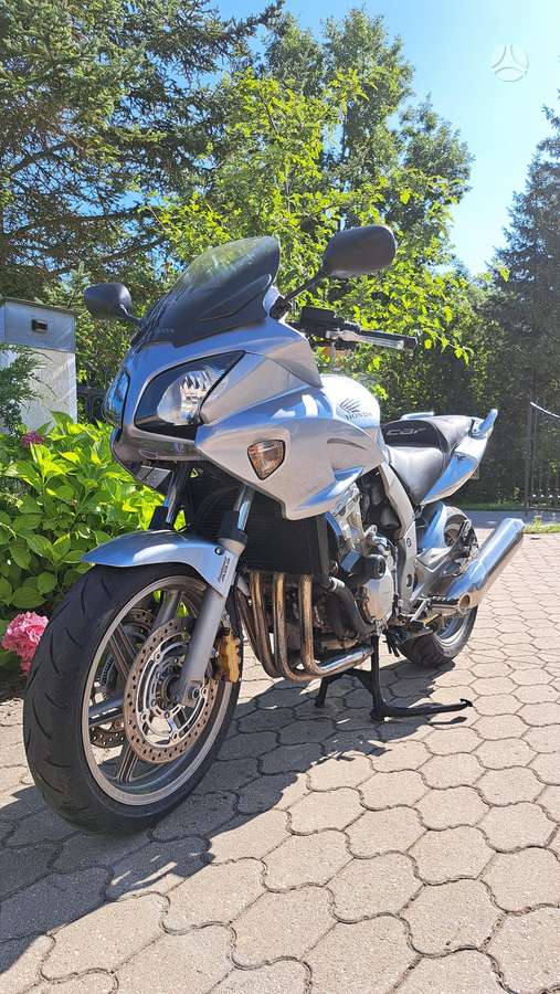 Honda CBF 1000cc, street / classic