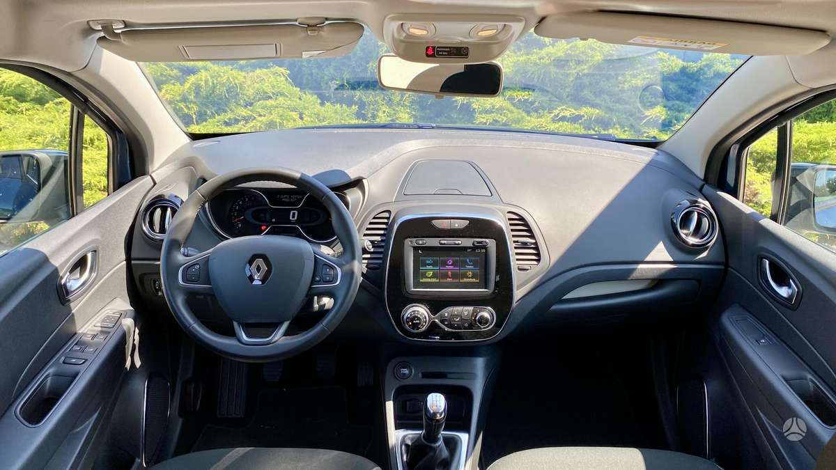 Renault Captur, 0.9 l., off-road / crossover