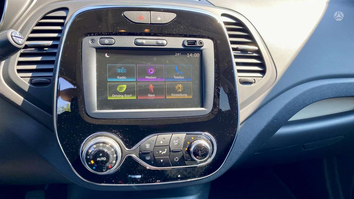 Renault Captur, 0.9 l., off-road / crossover