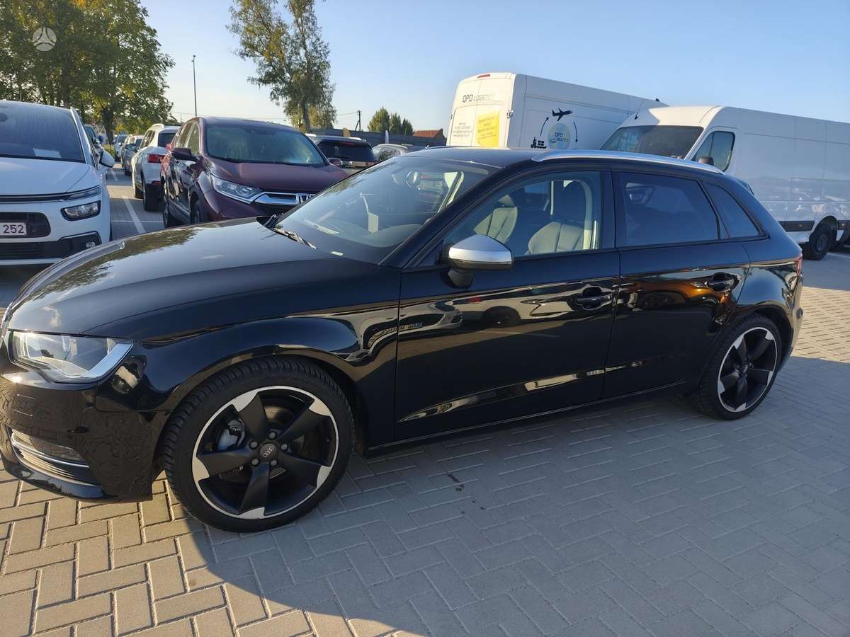 Audi A3, 1.6 l., Хэтчбек