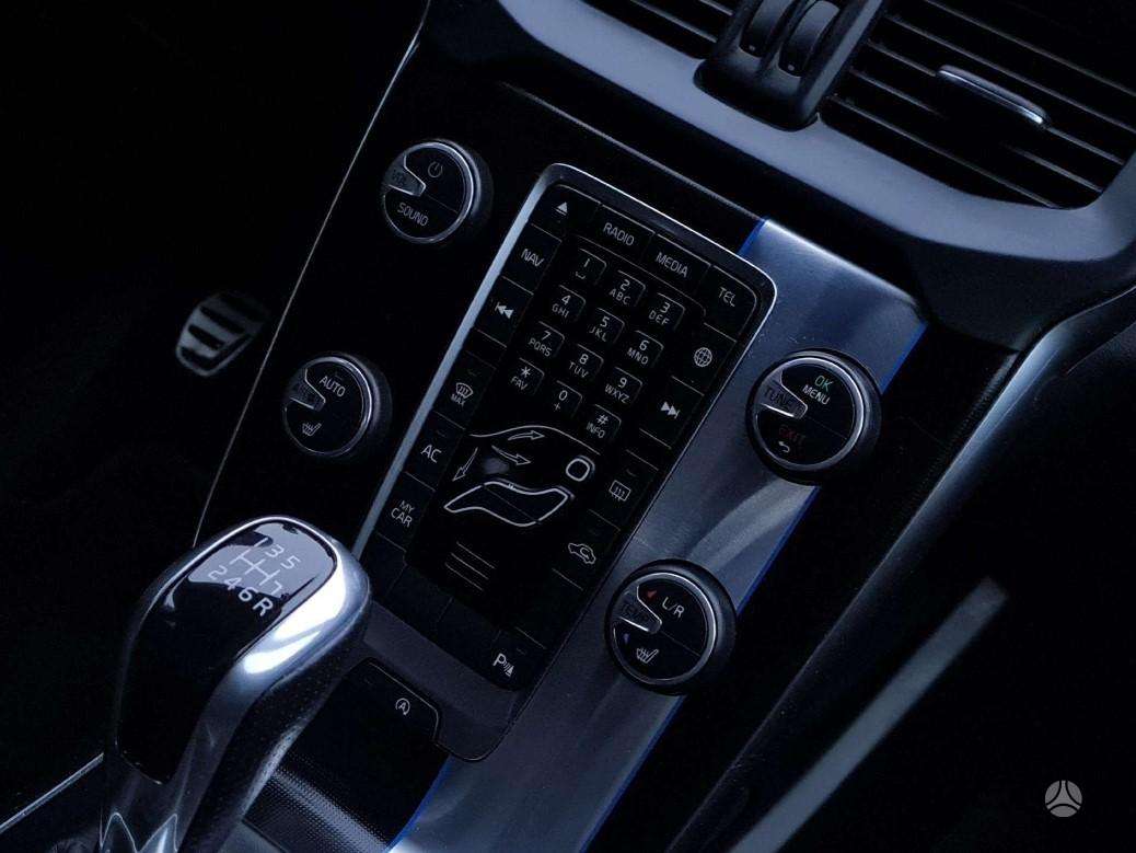 Volvo V40, 2.0 l., Хэтчбек