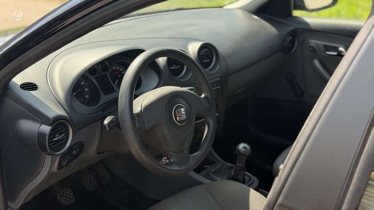 SEAT Cordoba - 8