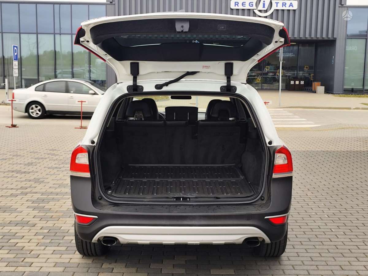 Volvo XC70, 3.0 l., Универсал