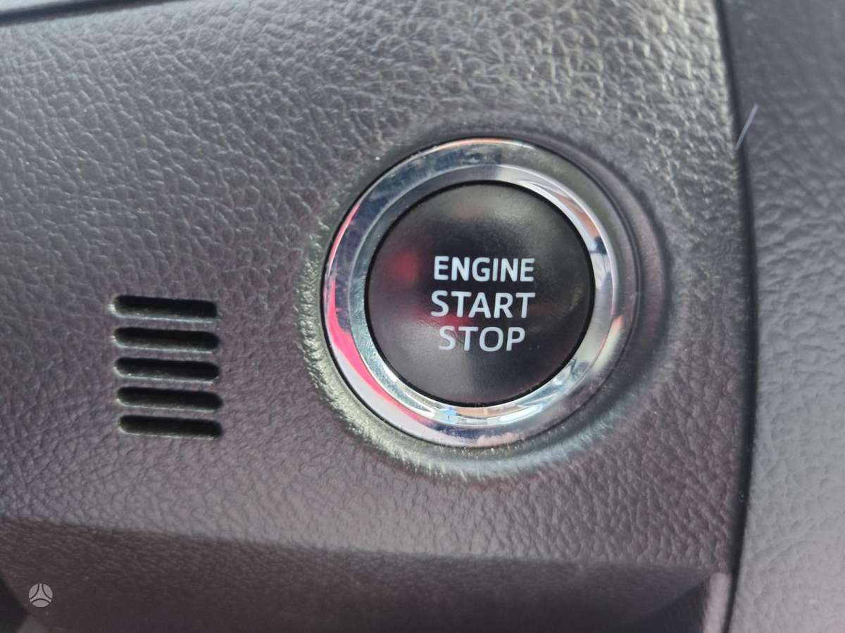 Toyota Auris, 2.0 l., hatchback