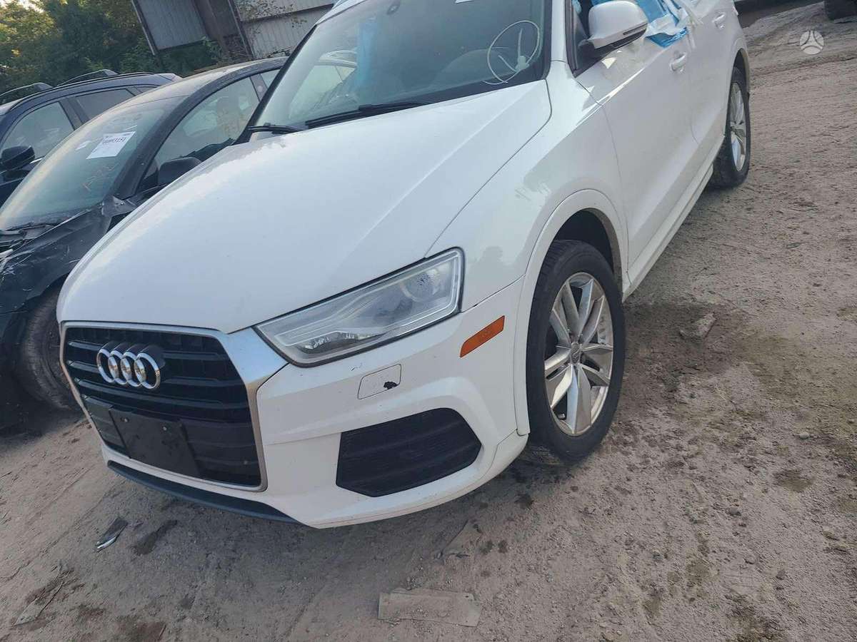 Audi Q3 детали кузова