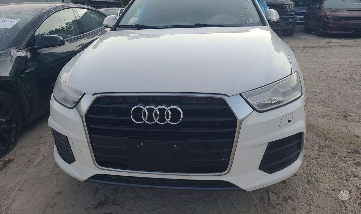 Audi Q3 kėbulo dalys