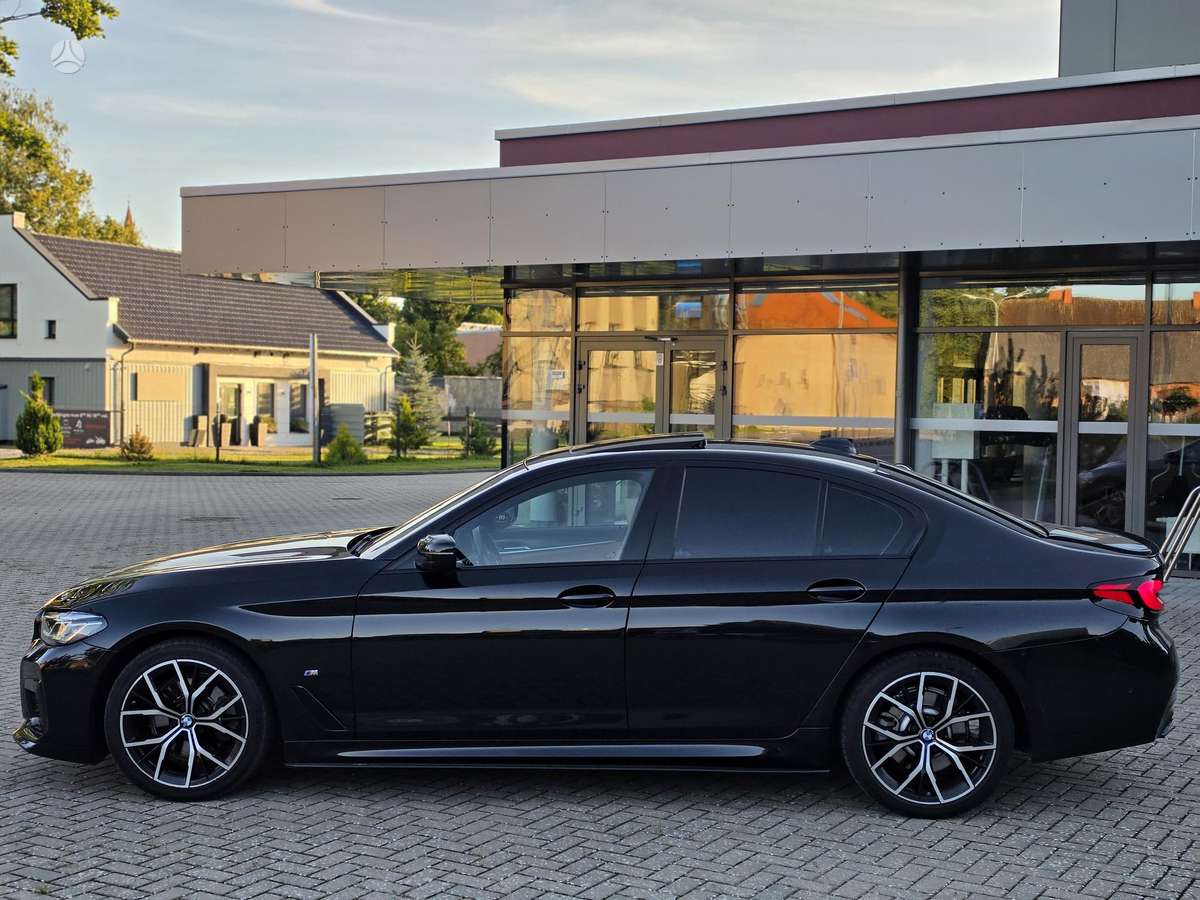 BMW 520, 2.0 l., Седан