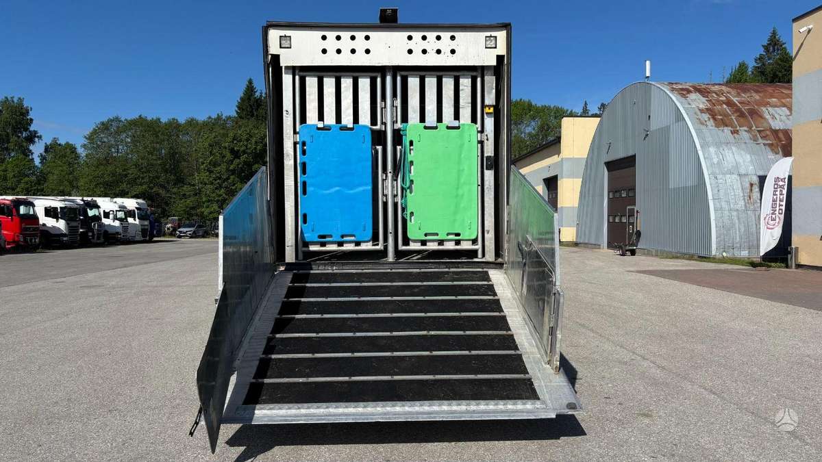 Scania P450, livestock trucks