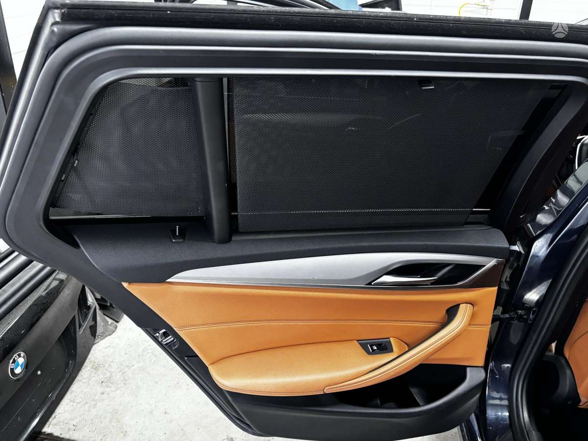 BMW 520, 2.0 l., wagon