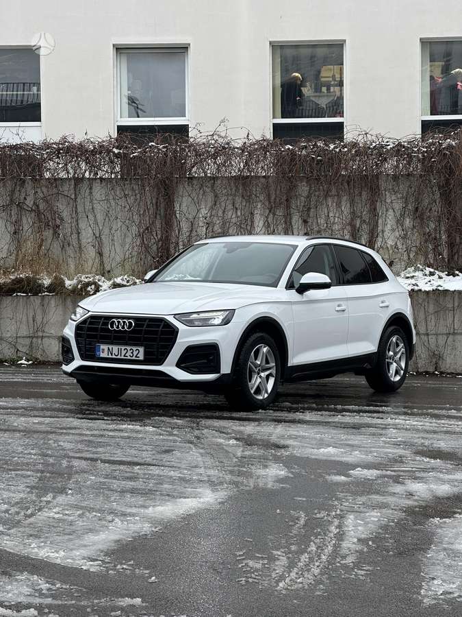 Audi Q5, off-road / crossover