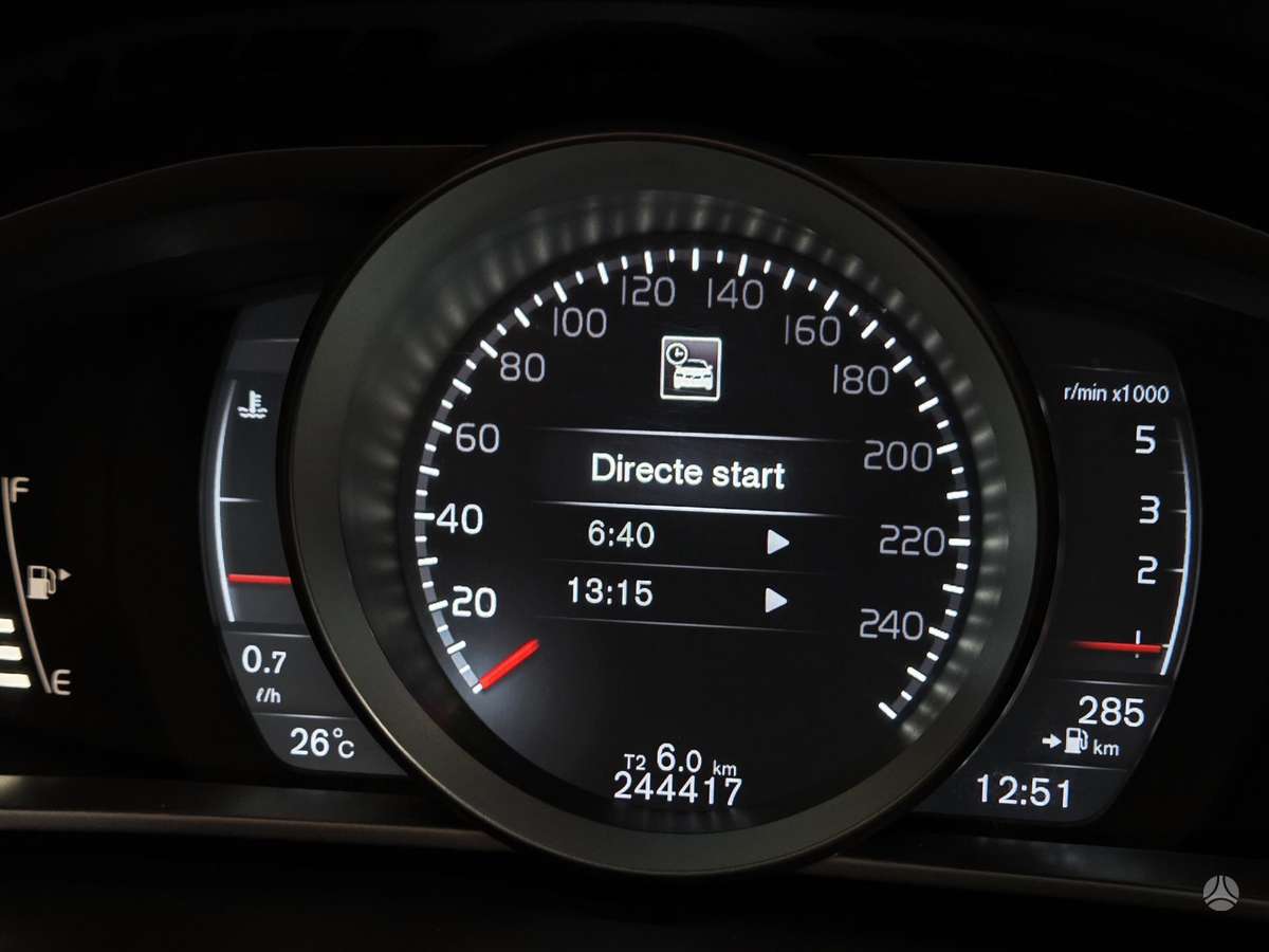 Volvo V40, 2.0 l., hatchback