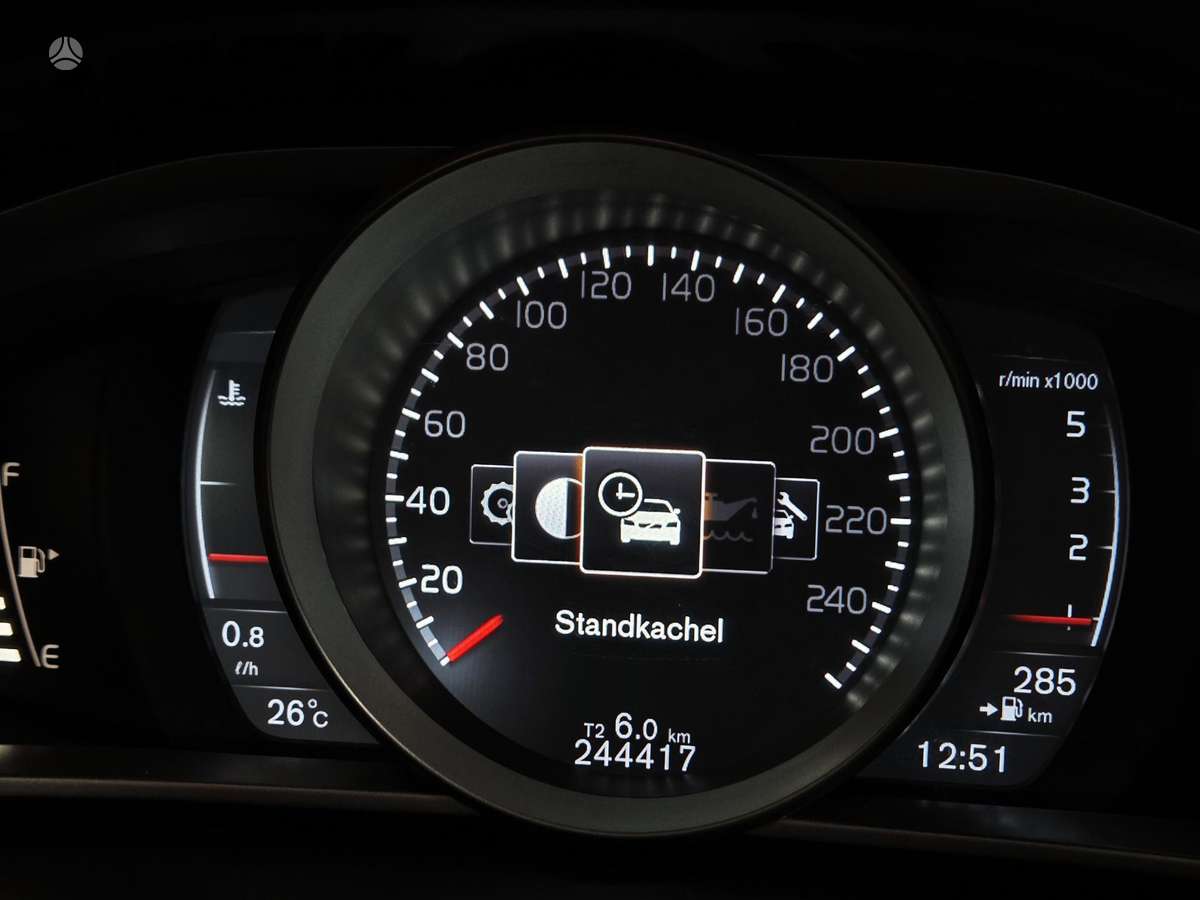 Volvo V40, 2.0 l., Хэтчбек