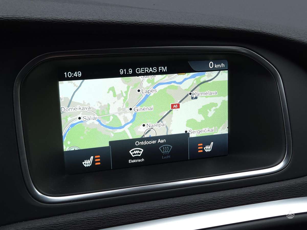 Volvo V40, 2.0 l., hatchback