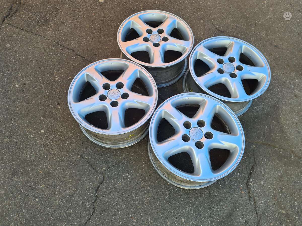 Toyota RAV4 ORGINAL, легкосплавные , R16