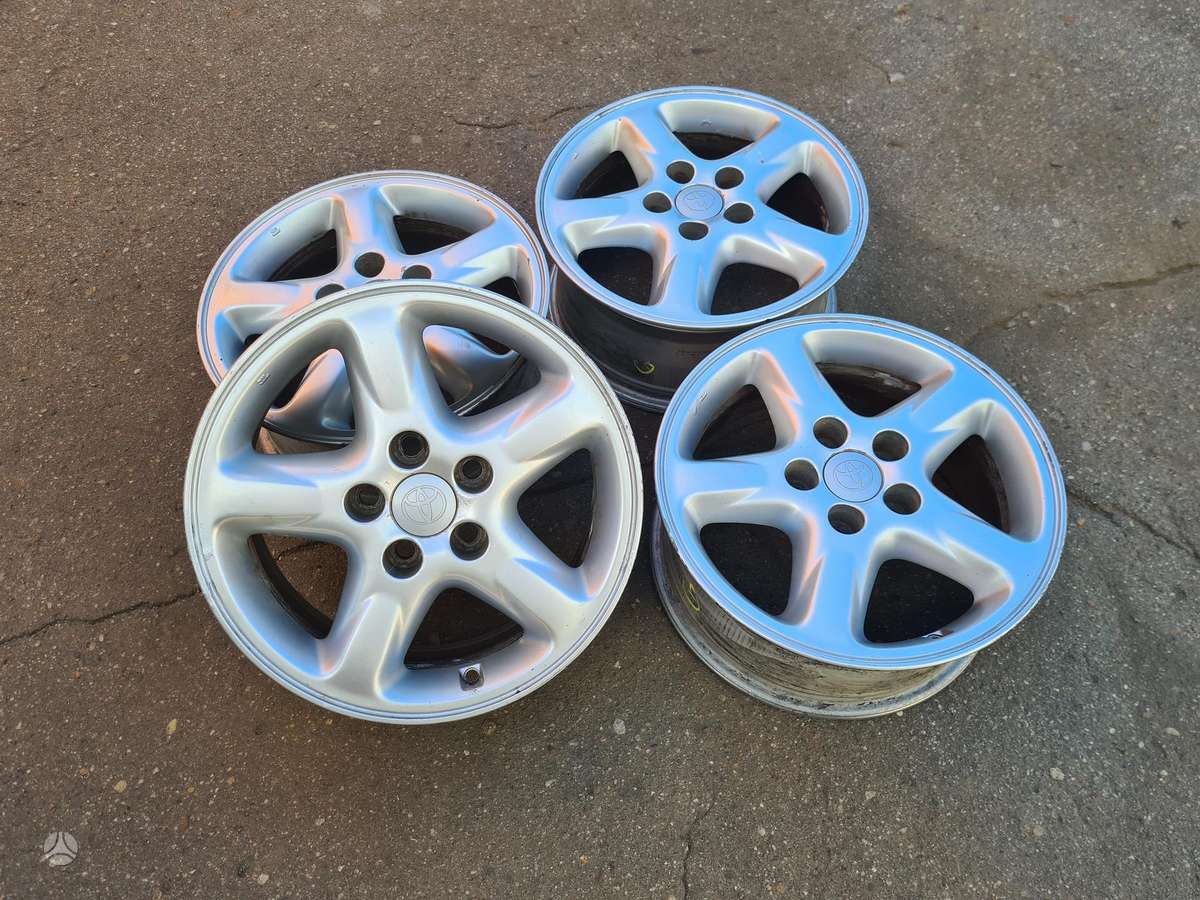 Toyota RAV4 ORGINAL, легкосплавные , R16