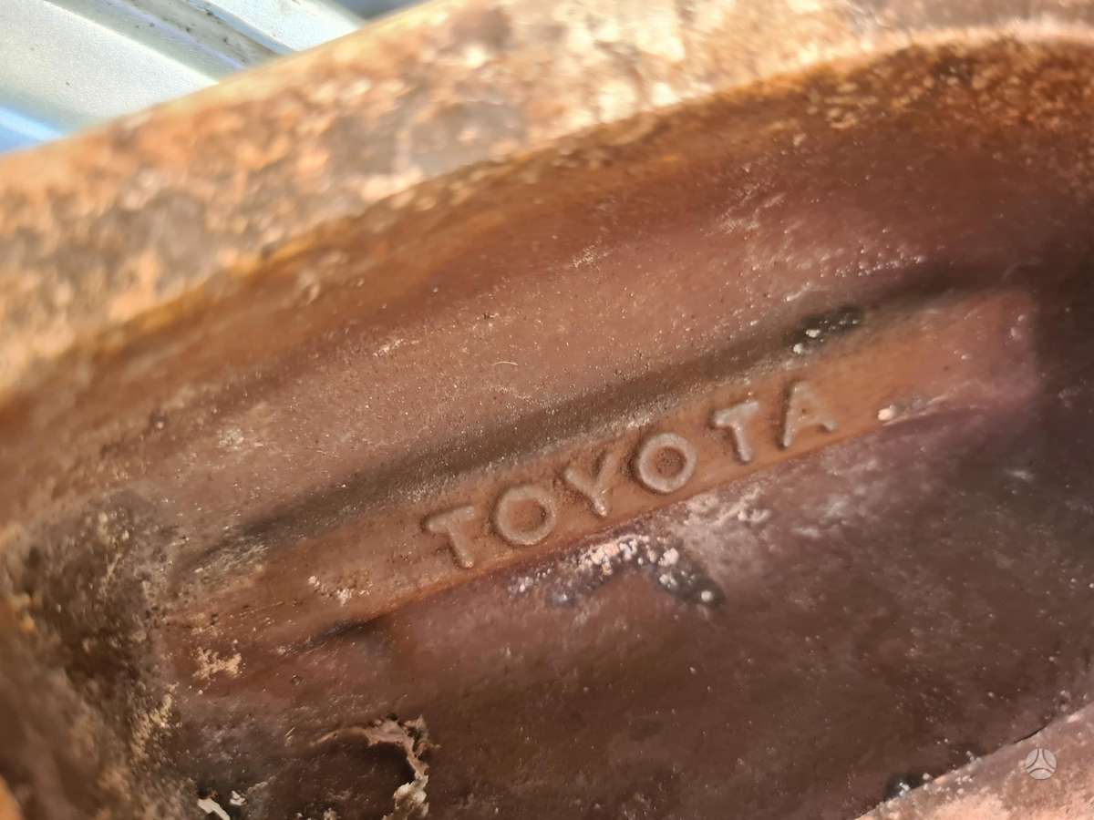 Toyota RAV4 ORGINAL, легкосплавные , R16