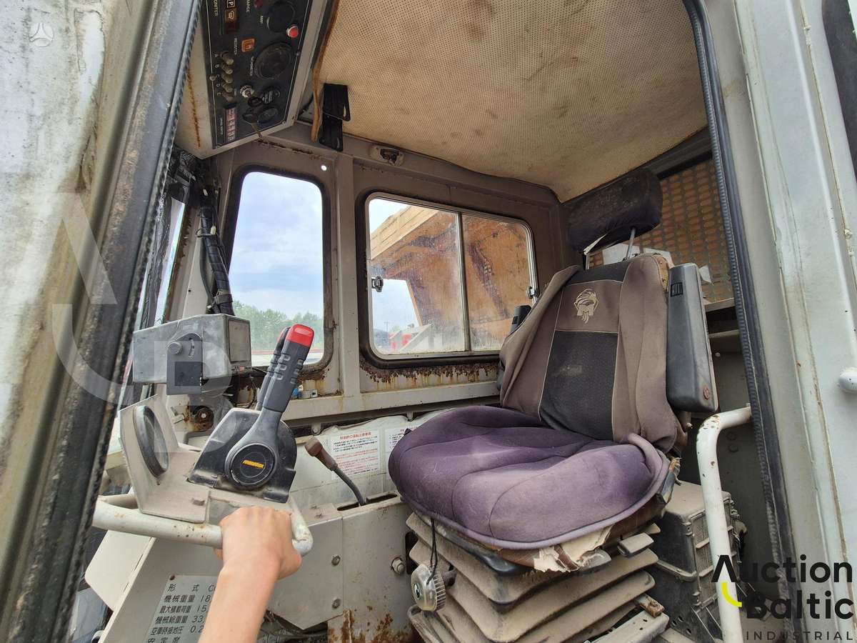 -Kita- Hitachi CG150, dumpers / tippers