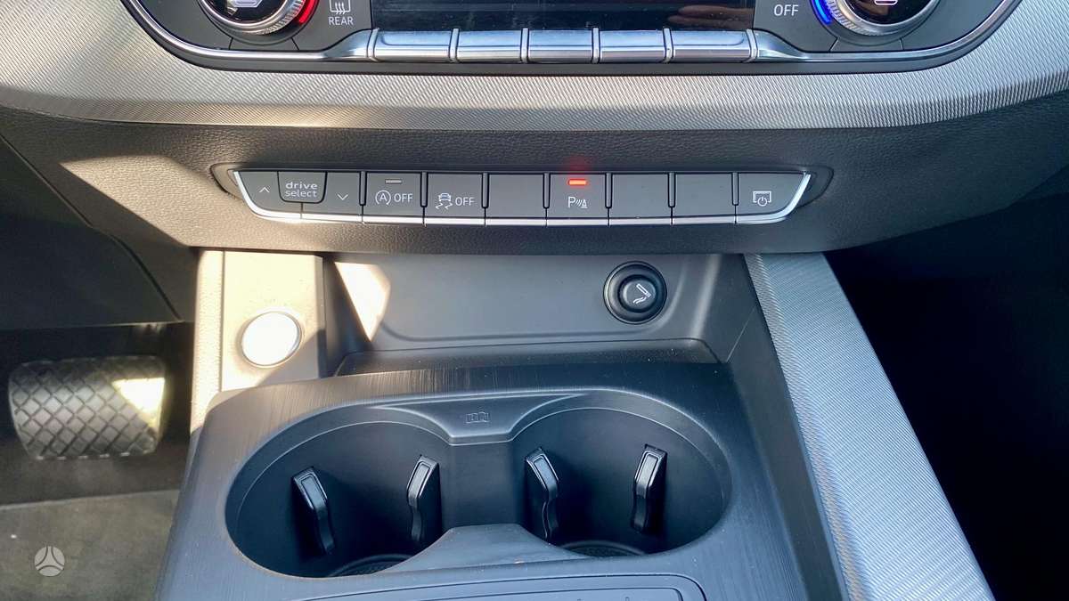 Audi A4, 2.0 l., Универсал