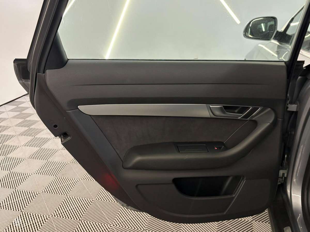 Audi A6, 2.0 l., Универсал