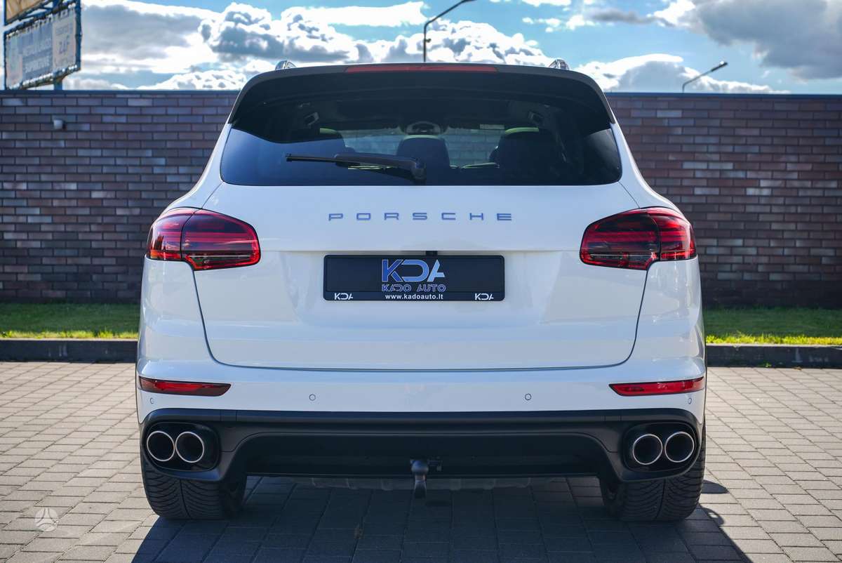 Porsche Cayenne - 7