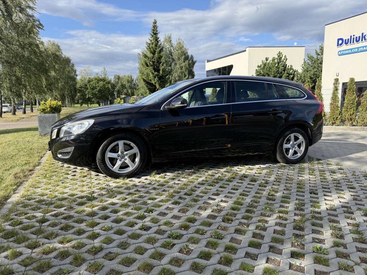 Volvo V60, 2.0 l., Универсал