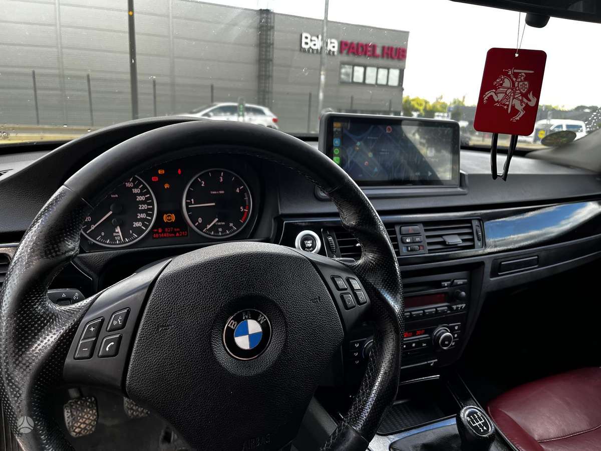 BMW 318, 2.0 l., Универсал