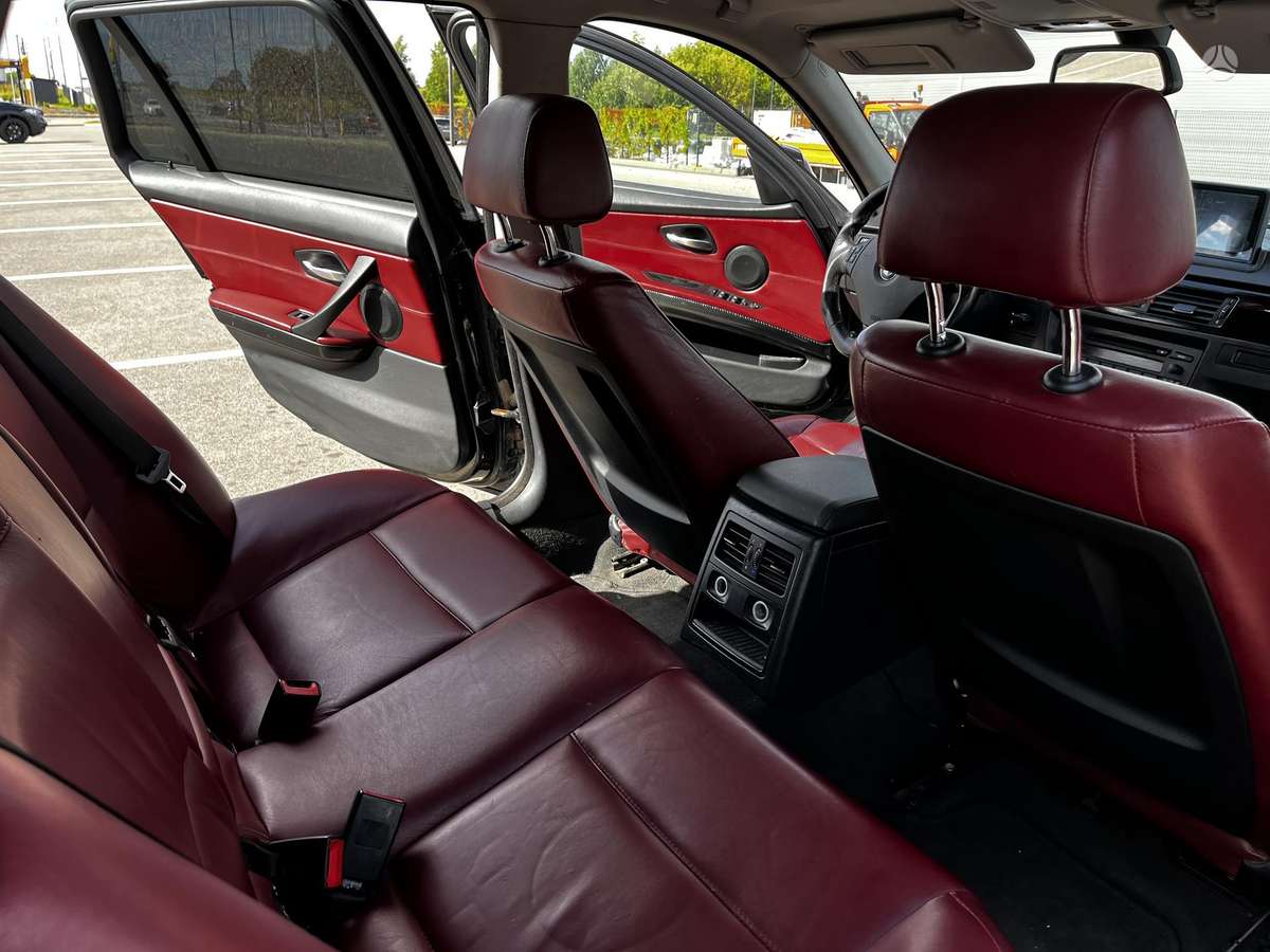 BMW 318, 2.0 l., Универсал