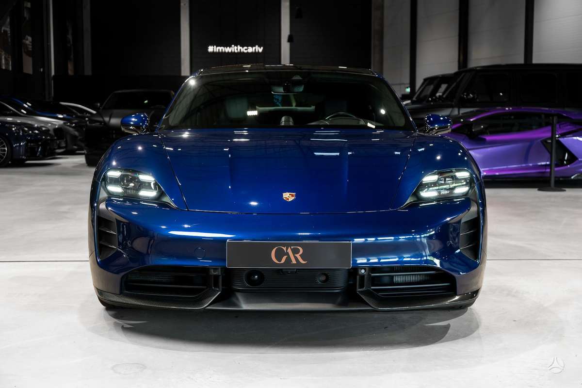 Porsche Taycan - 2