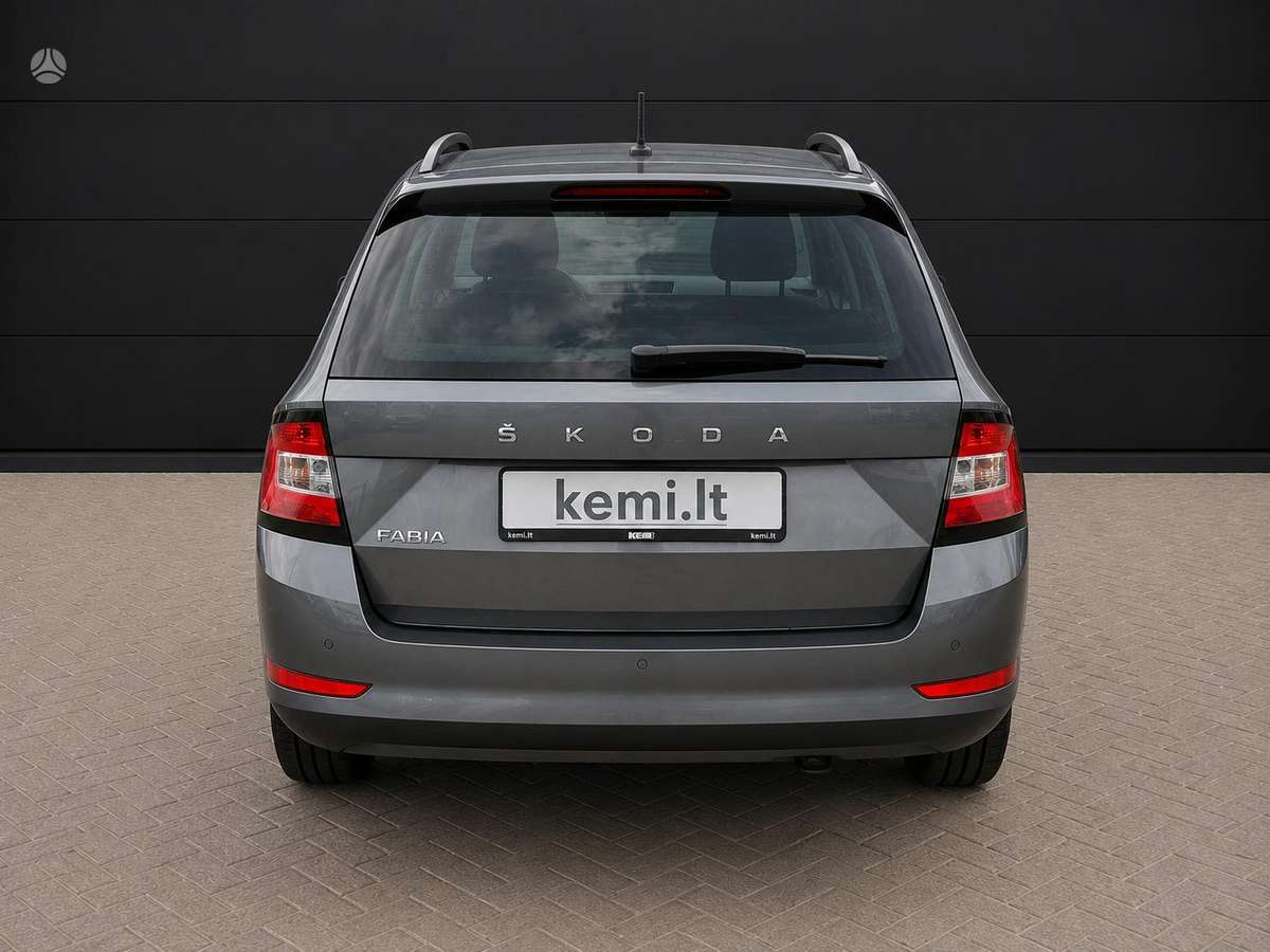 Skoda Fabia, 1.0 l., Универсал