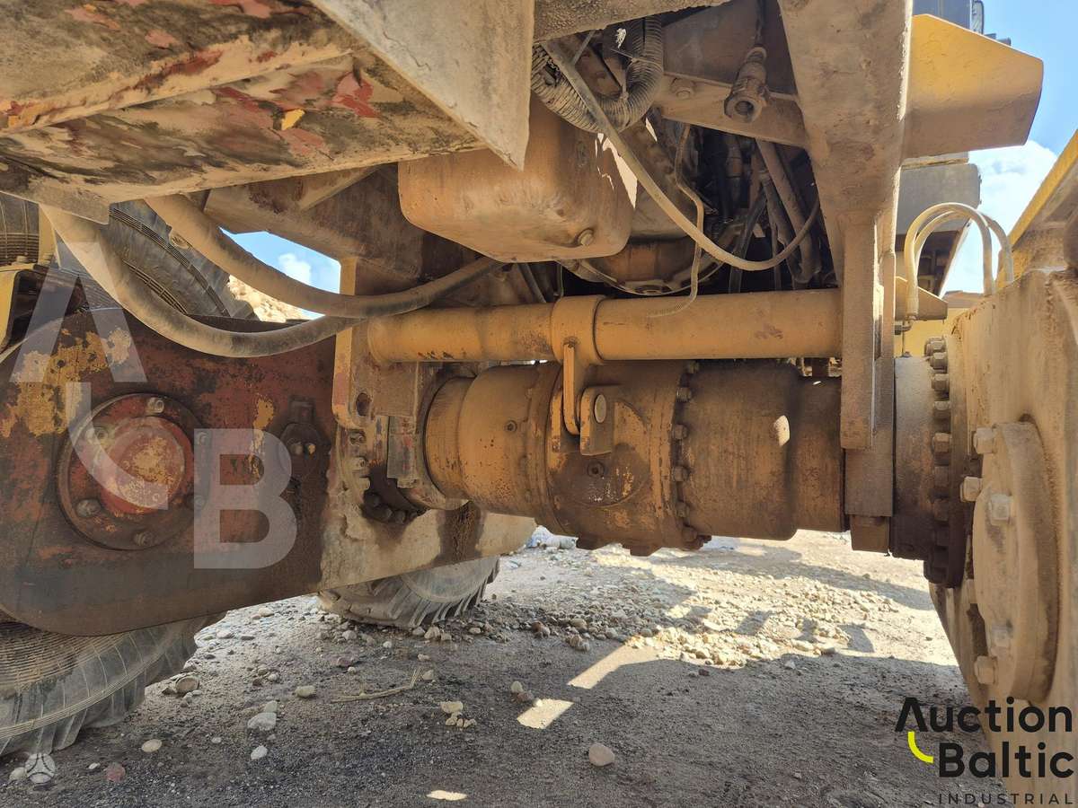 -Kita- Mista RD 165H, grader