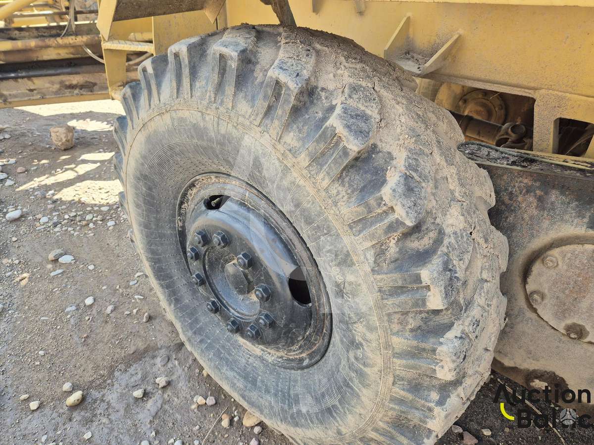 -Kita- Mista RD 165H, grader