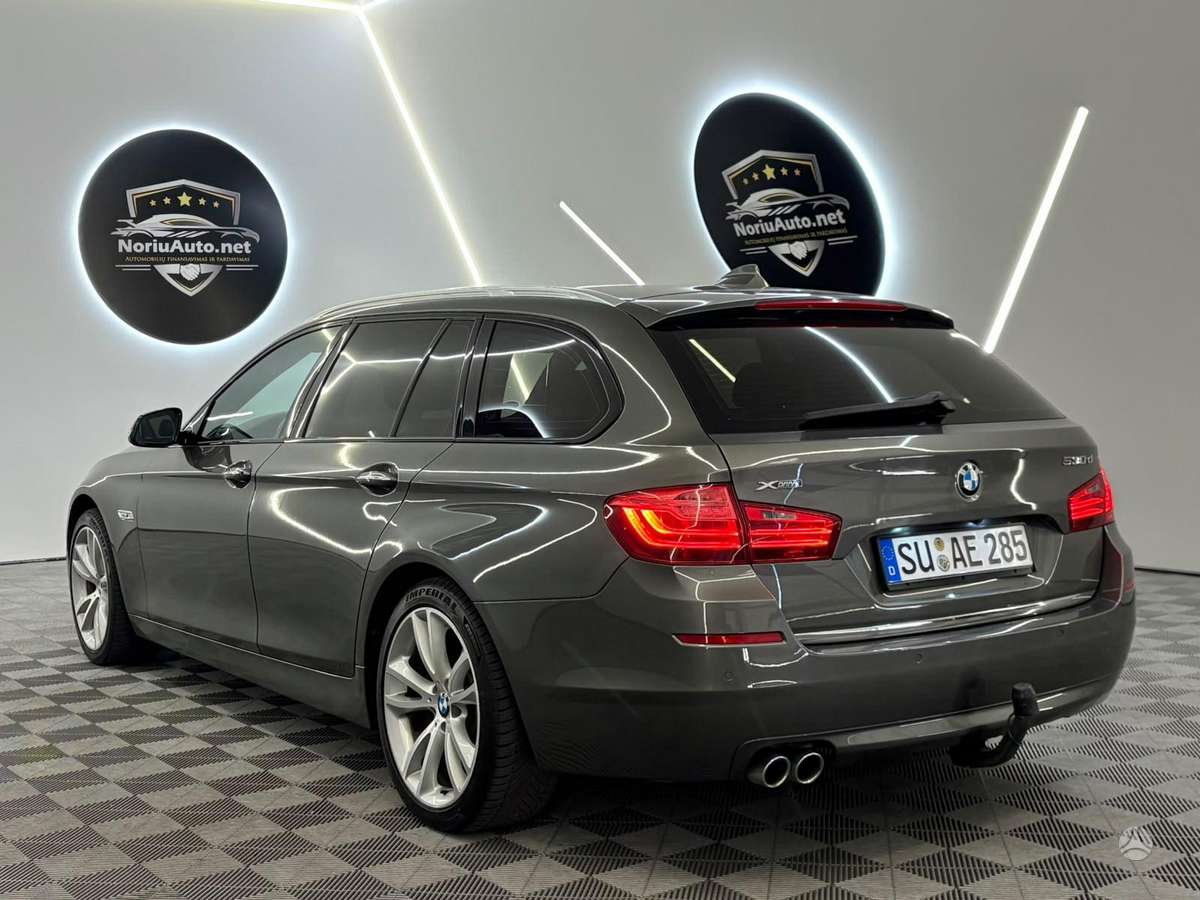 BMW 530, 3.0 l., wagon