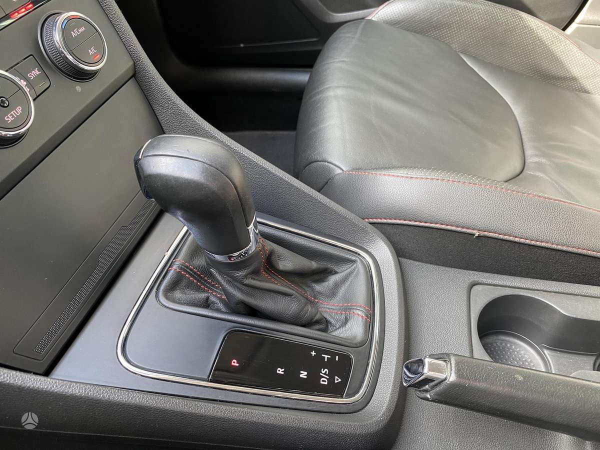 Seat Leon, 2.0 l., universalas