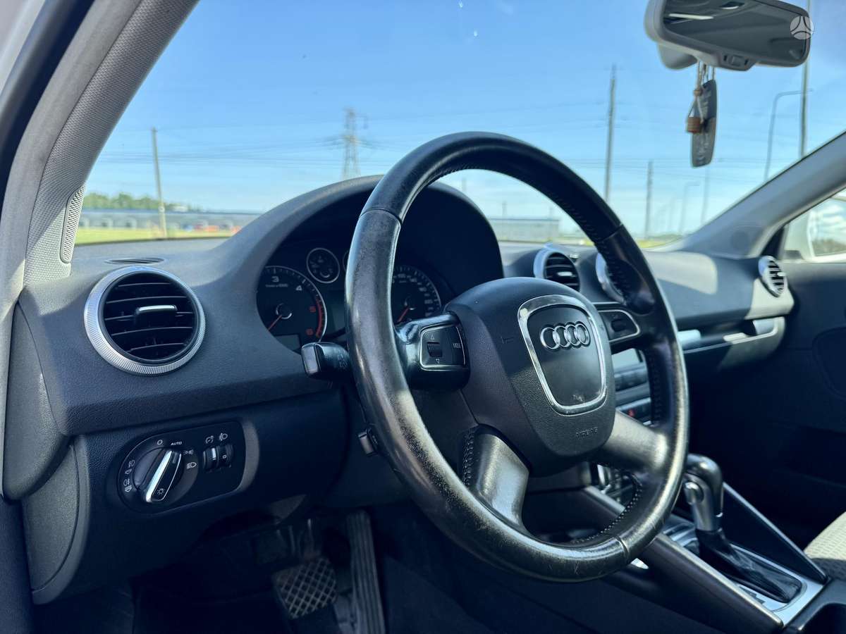 Audi A3, 1.9 l., hatchback