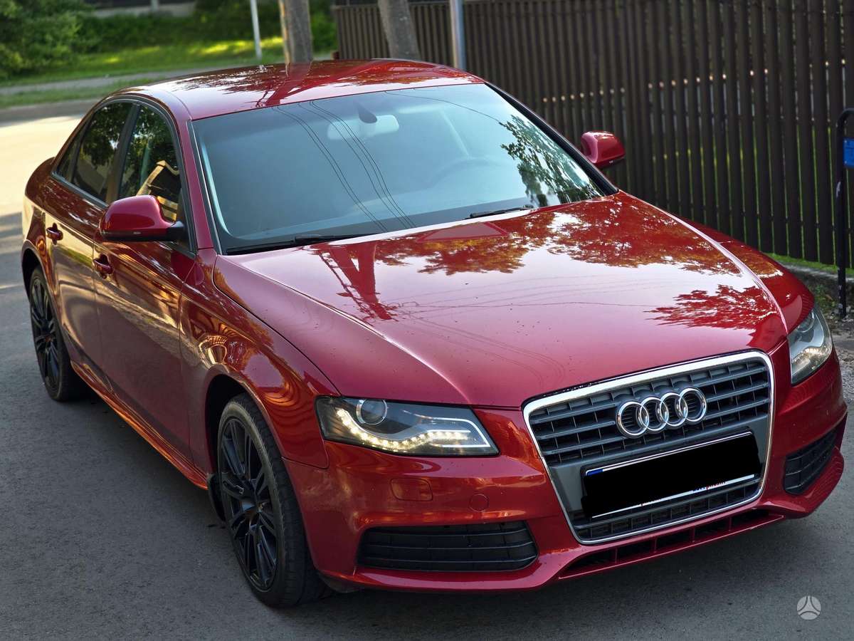 Audi A4, 1.8 l., Седан