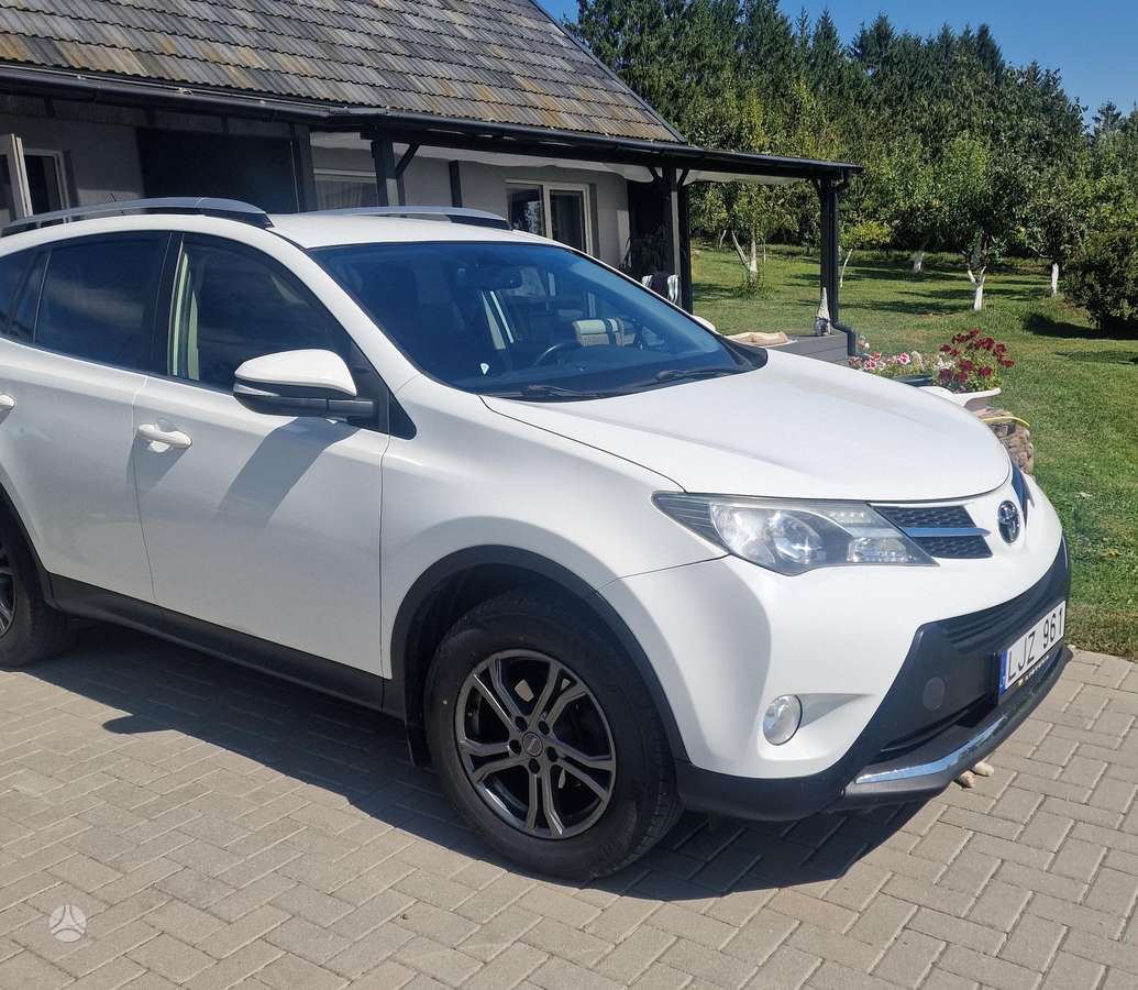 Toyota RAV4 - 3