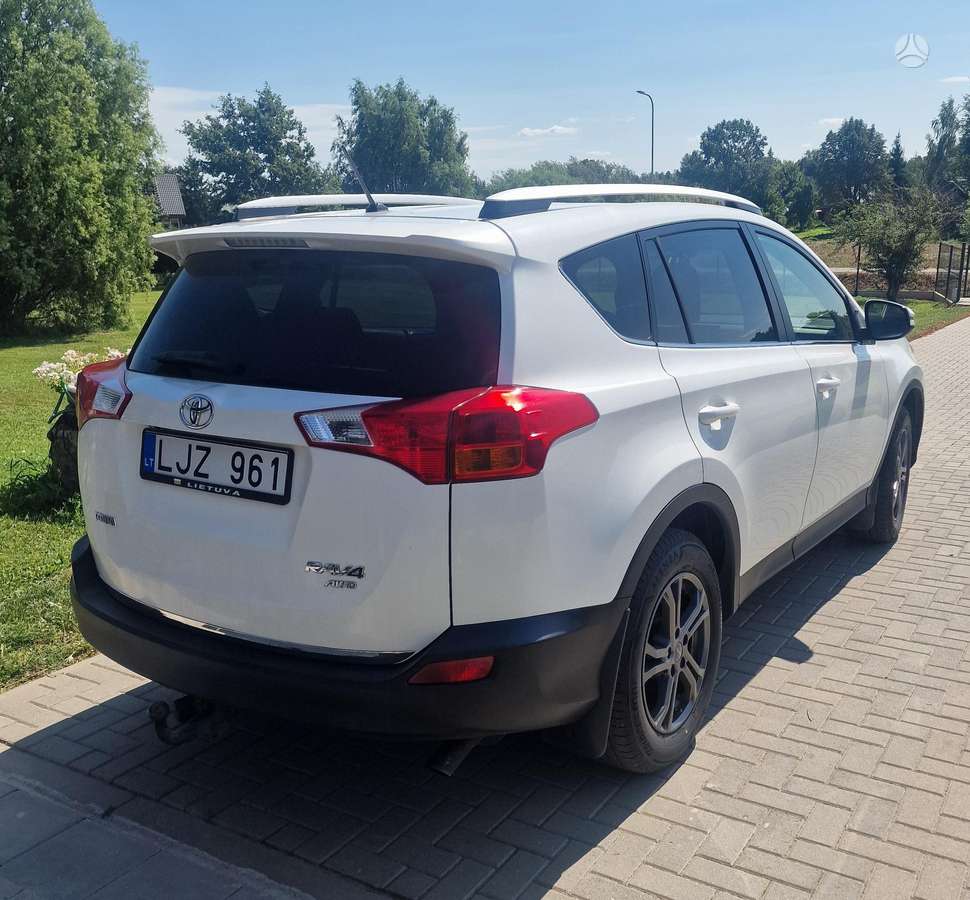 Toyota RAV4 - 5